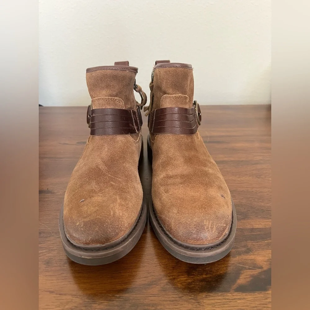 Sofft Lavina Belted Buckle Ankle Western Cowgirl Booties Siena Brown Suede 6.5